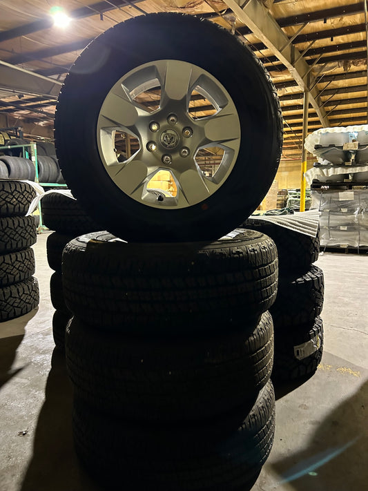 18" Dodge Ram 1500 Truck Silver wheels rims Tires Factory OEM set 4 2669