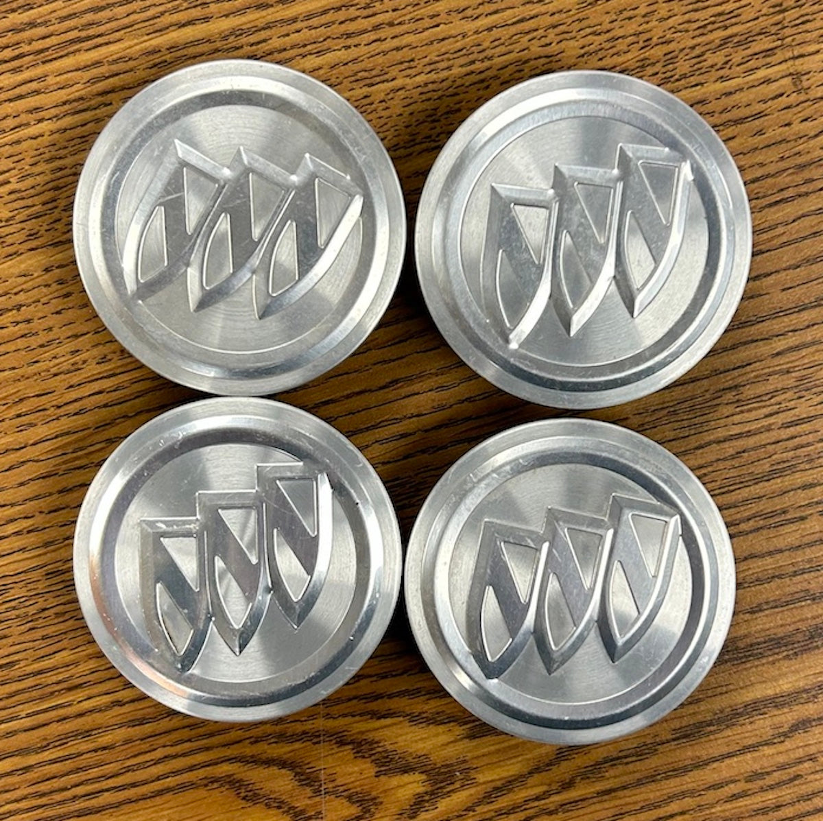 2 5/8" Buick Allure, Enclave, LaCrosse, LeSabre Brushed Center Cap #19299302 set