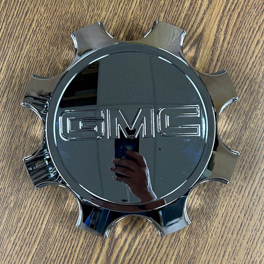 7" GMC Sierra 2500, 3500 OEM Chrome Center Cap #9597791 single