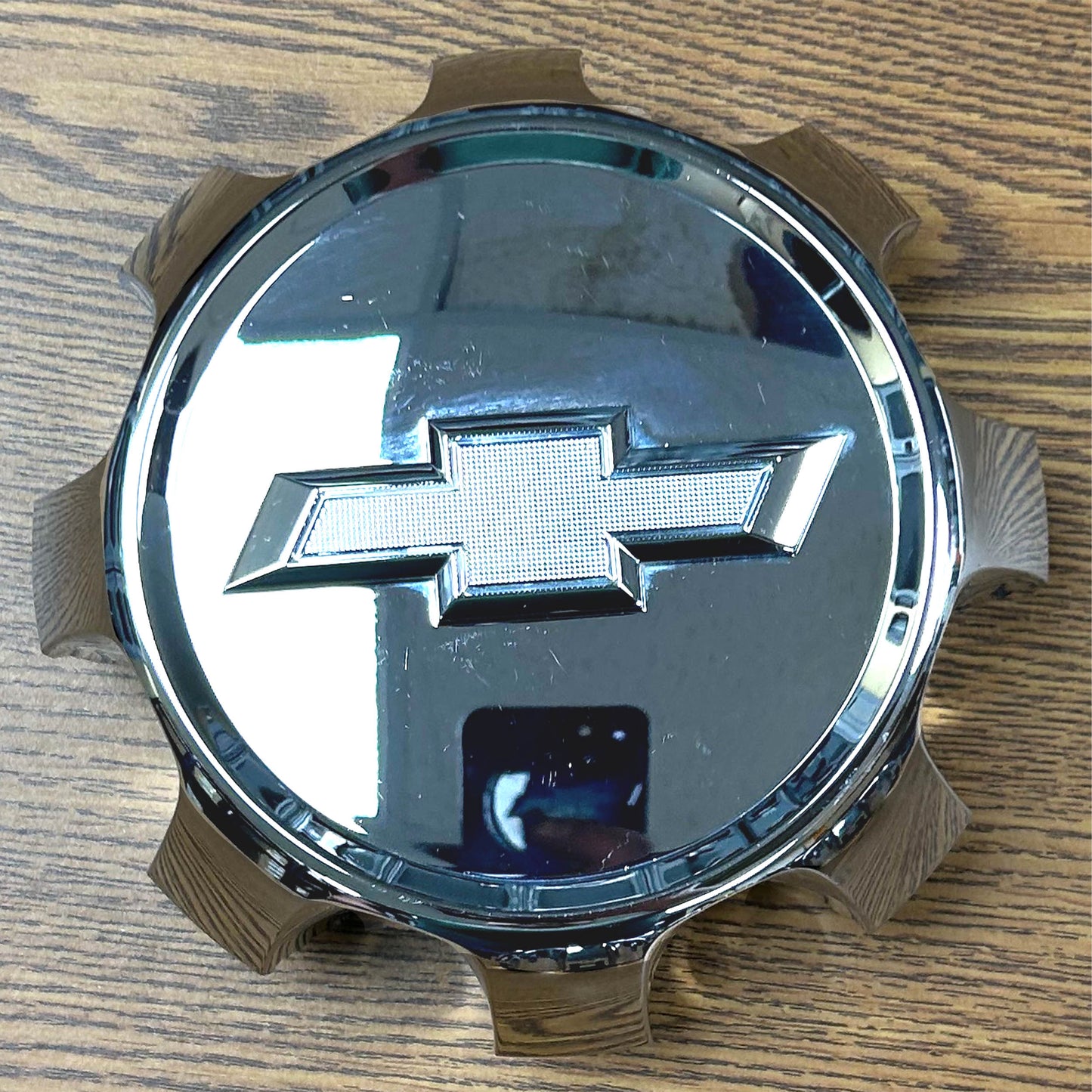 7" Chevrolet Silverado 2500, 3500 SRW Chrome OEM Center Cap #84776571 single