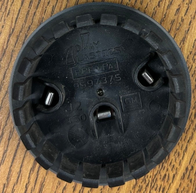 2 5/8" Cadillac ATS, CT4, CT5, CT6, CTS, XT4 XT5 Center Cap #19351813 single