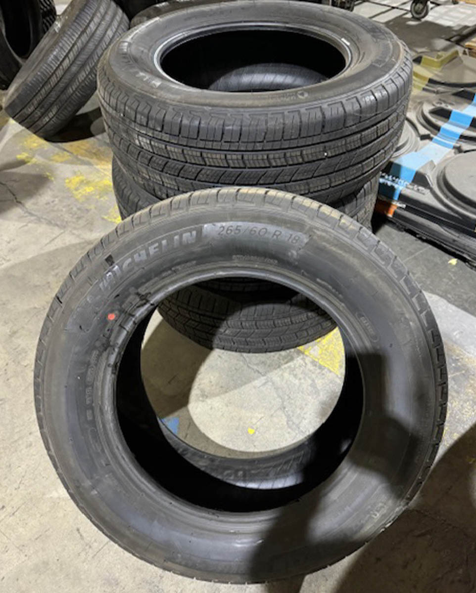 2656018 265/60R18 - 110H Michelin Primacy LTX tires set 8.8/32