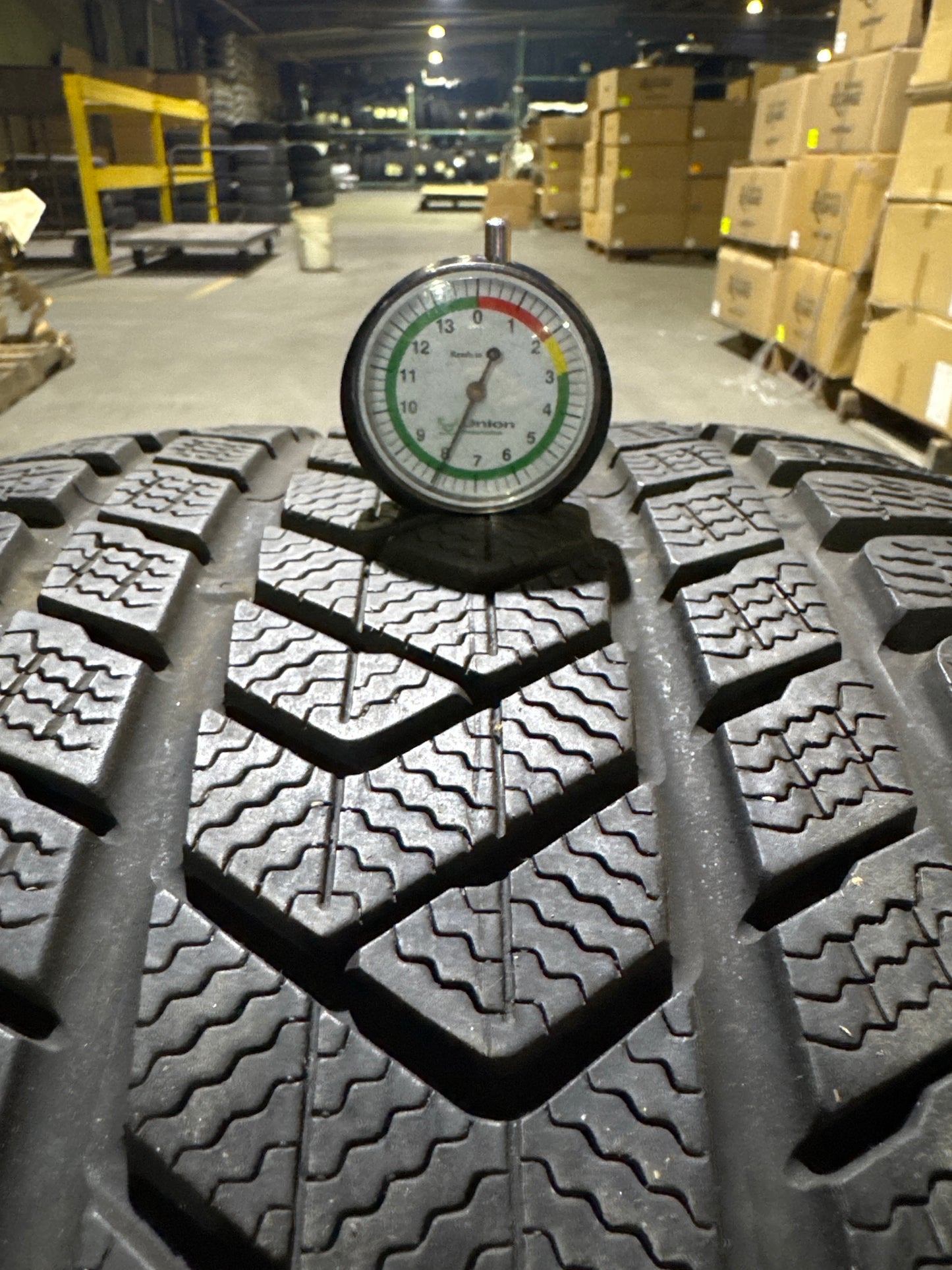 3053020 305/30R20-103W Pirelli SottoZero3 Winter tires (pair) 7/32