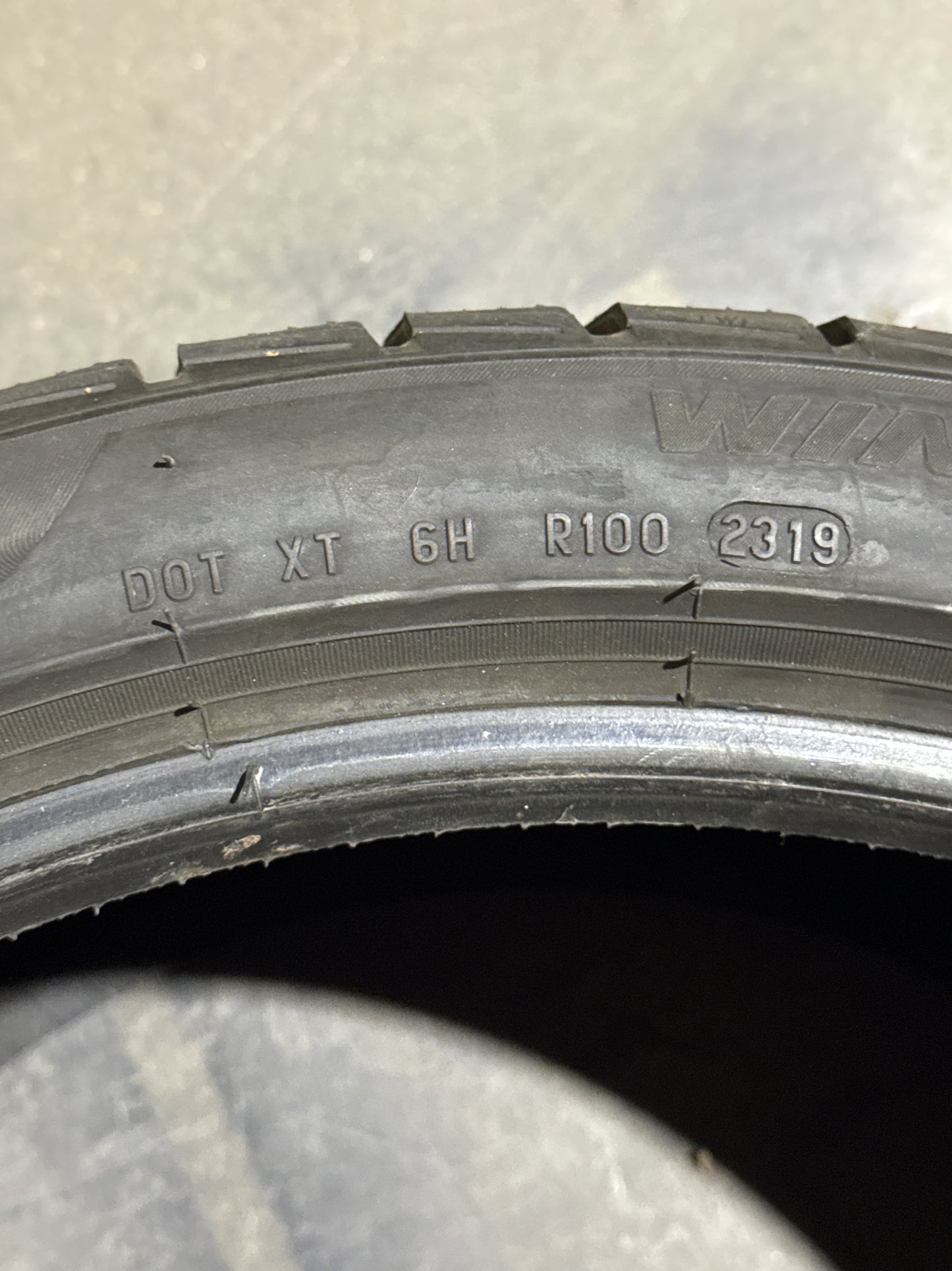 3053020 305/30R20-103W Pirelli SottoZero3 Winter tires (pair) 7/32