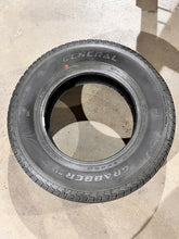 Load image into Gallery viewer, 2557017 255/70R17 112S General Grabber HTS tire set 10/32
