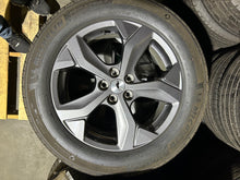 Load image into Gallery viewer, 2256018 225/60R18 104H Michelin Primacy A/S tire single 8.5/32
