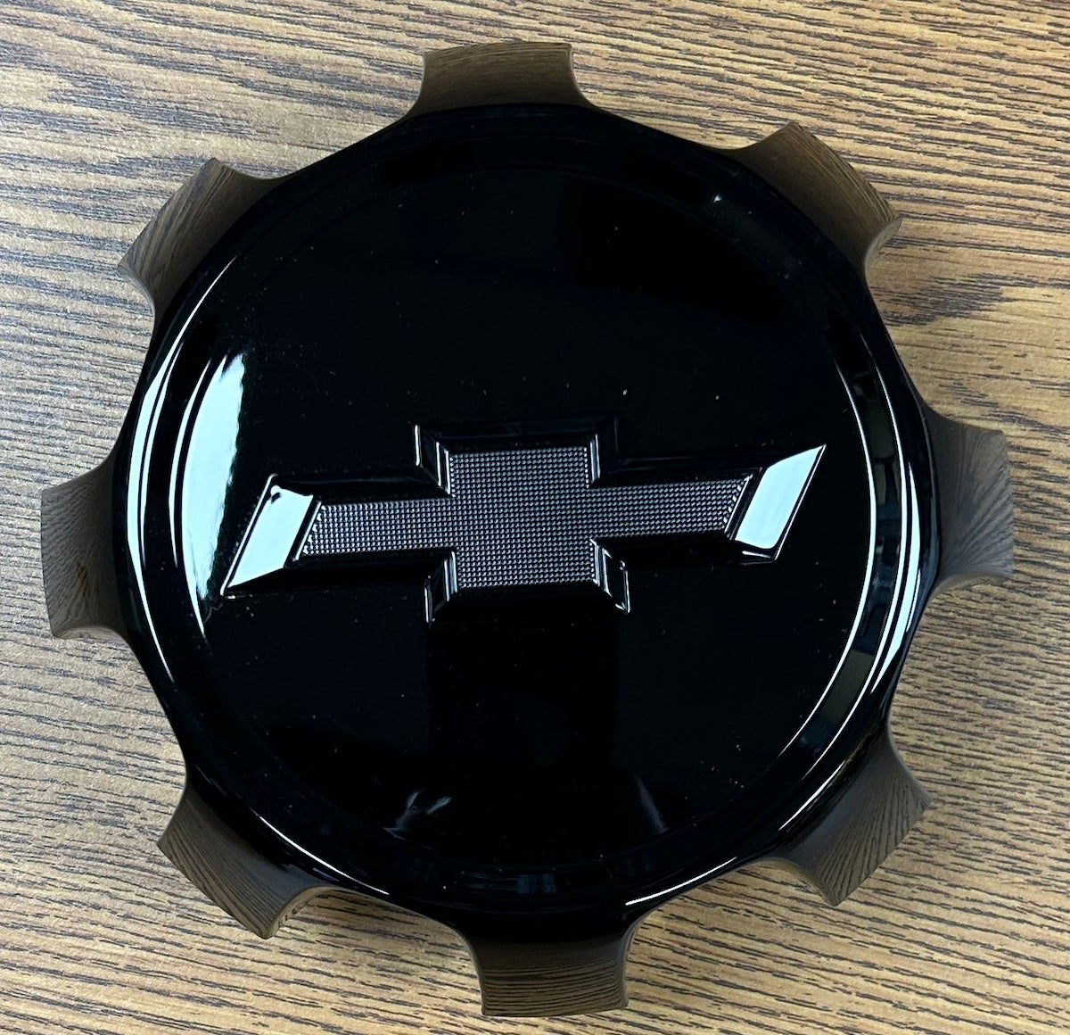 7" Chevrolet Silverado 2500, 3500 Gloss Black OEM Center Cap 23378307 Set