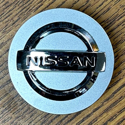 2 1/8" Nissan 350Z, 370Z, Altima GT-R, LEAF Silver Center Cap 40342AU511 set