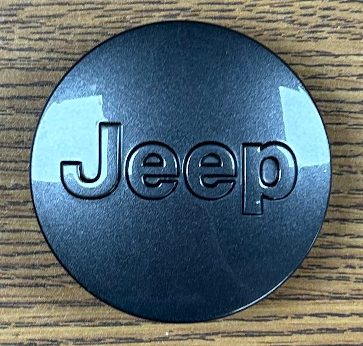2 1/2"  Jeep Cherokee, Grand Cherokee Dark Charcoal Center Cap 1LB77LSTAC x1