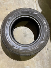 Load image into Gallery viewer, 2756518 275/65R18 114H Prinx HiCountry HT2 tire single 10.5/32
