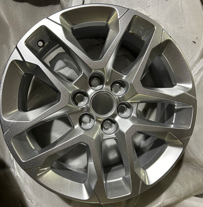 18" Chevrolet Traverse Blazer Machined Silver wheels rims Factory OEM set 5843