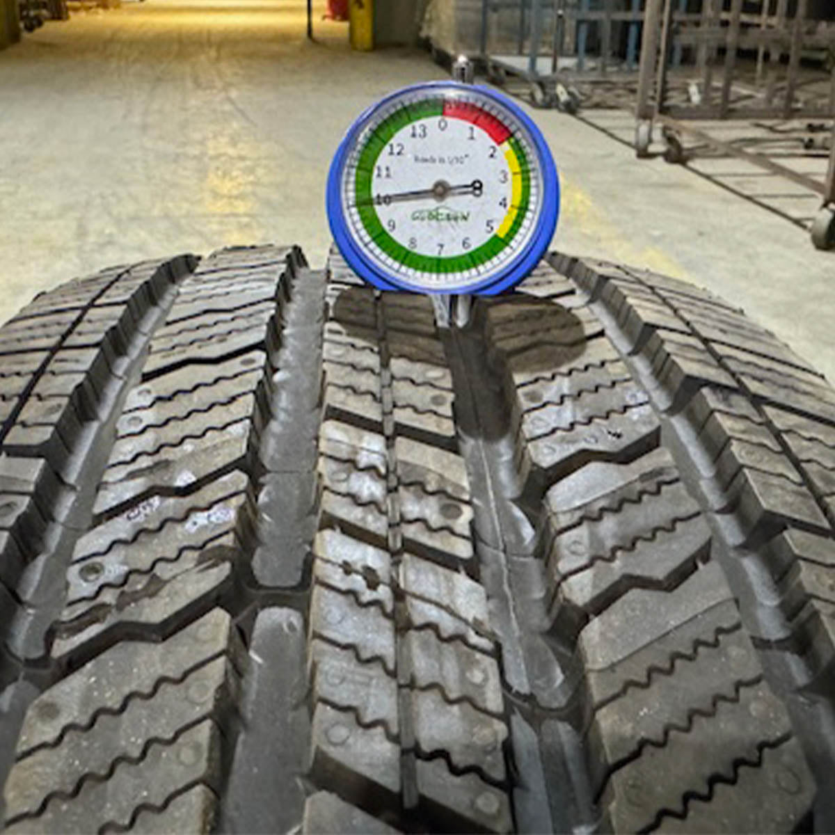 2457517 245/75R17 112S Michelin LTX MS2 tire single 10.5/32 New take-off