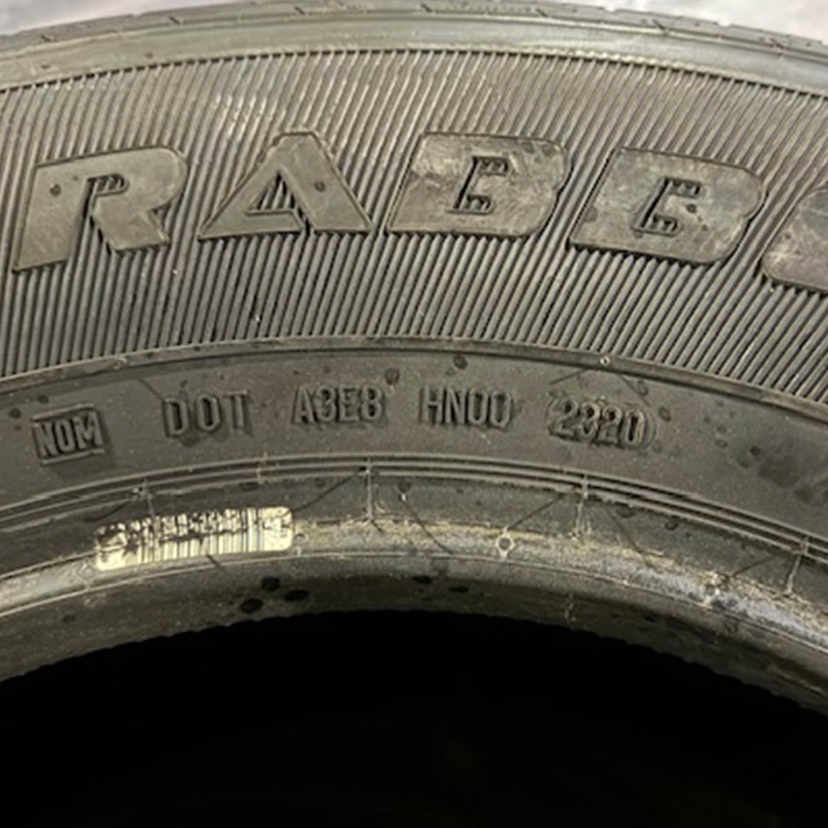 2557017 255/70R17 112S General Grabber HTS tire set 8.5/32