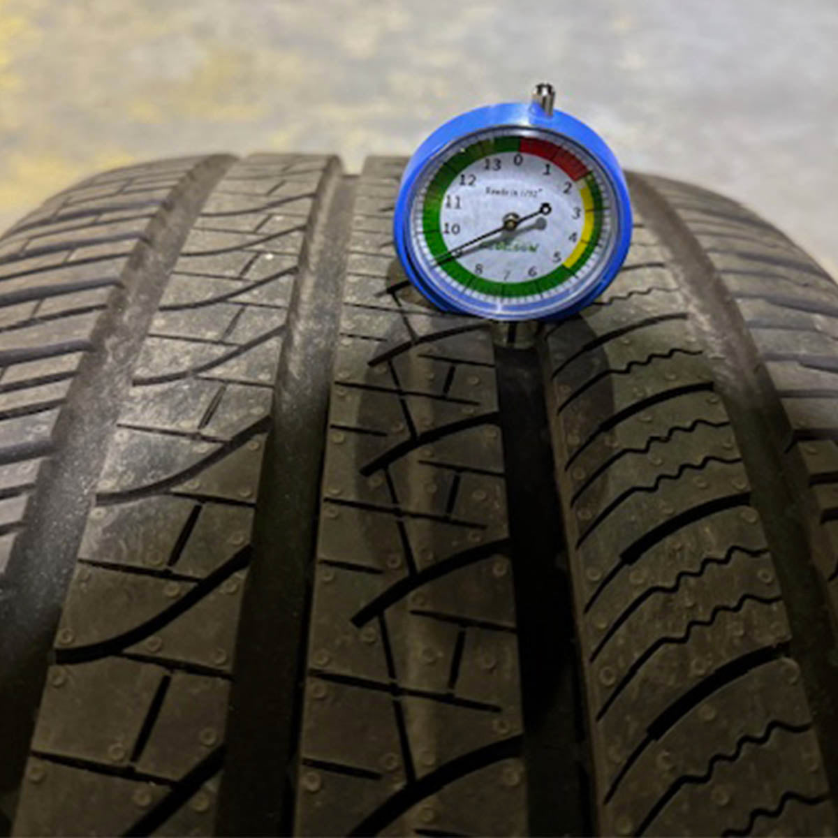 i__21o様　ミラノ　1本 2754521 275/45R21-110W Pirelli Scorpion Zero A/S tire single 9.5