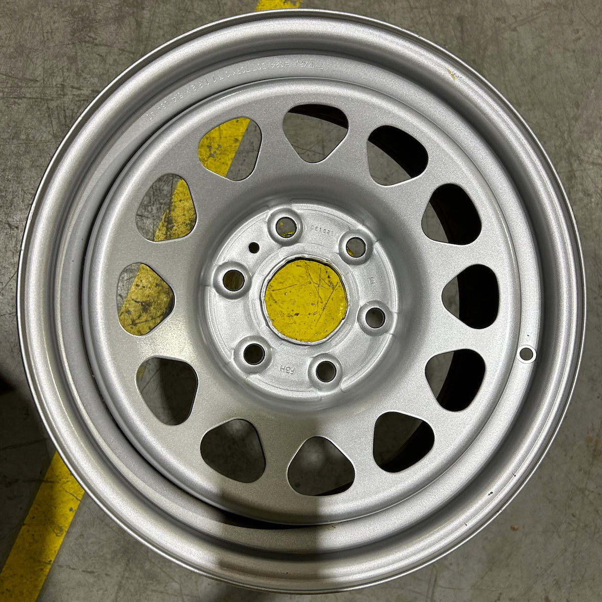 17" Chevrolet Silverado Colorado GMC Sierra Silver Factory OEM wheel single 8130